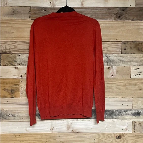 Banana Republic size Medium Luxury Blend V-Neck Sweater in Bold Orange